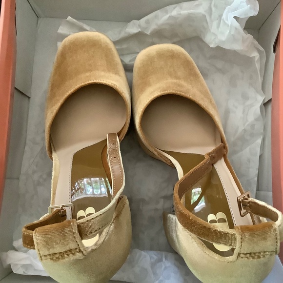 Gianna Bini GB Velvet Mustard/Gold Platform Heel Shoes Size 10 - Picture 8 of 10